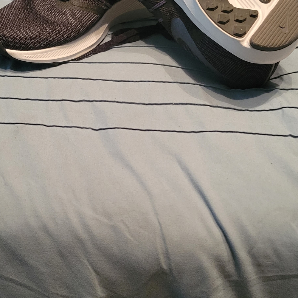 Nike Womens Running Shoes, size 6